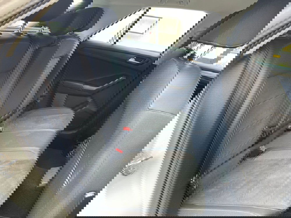 Volkswagen T-Roc usata a Messina (11)