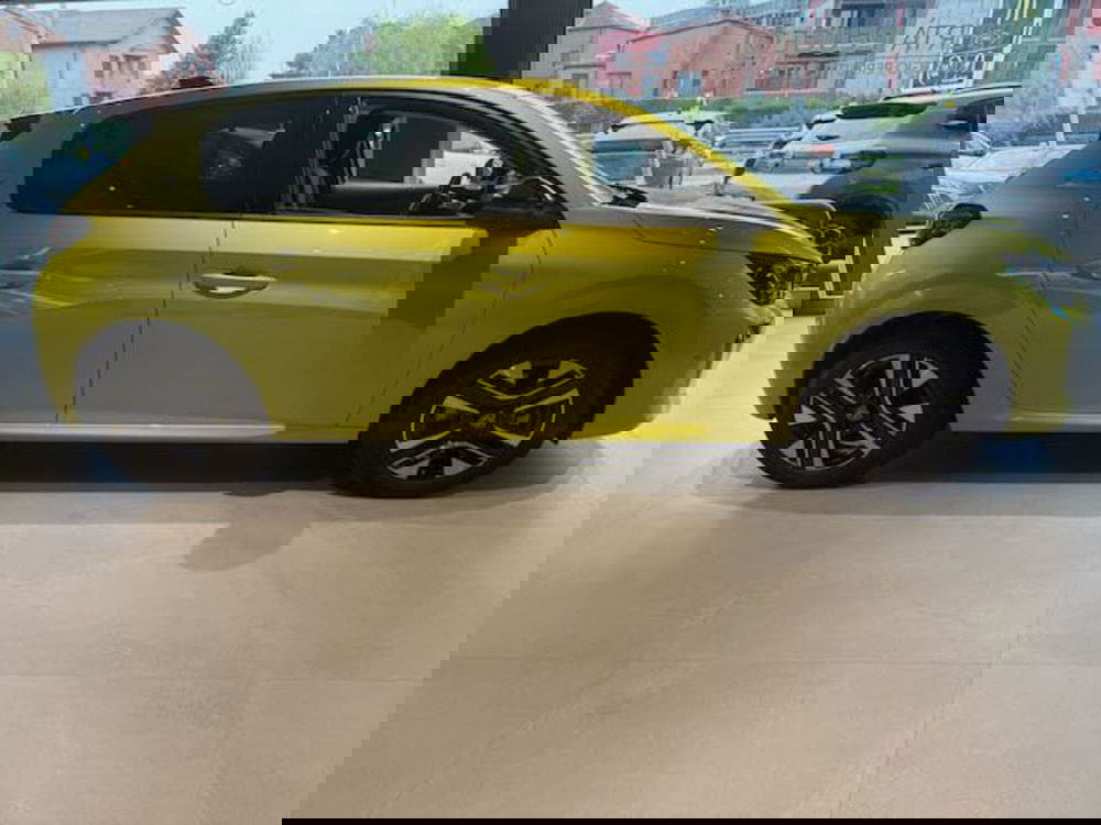 Peugeot 208 nuova a Monza e Brianza (4)