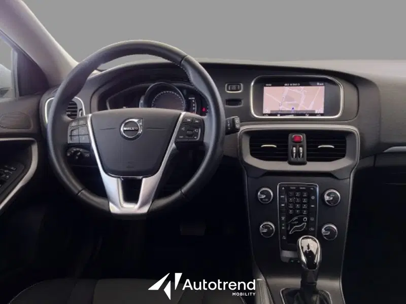 Volvo V40 usata a Bari (3)