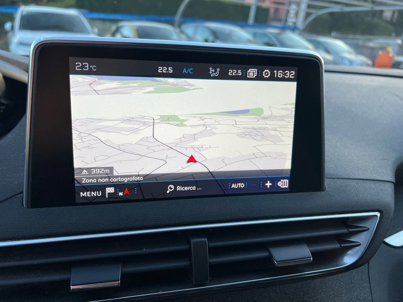 Peugeot 5008 usata a Como (7)