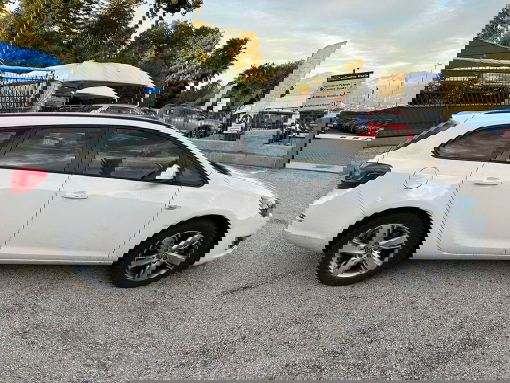 Opel Astra Station Wagon usata a Como (5)