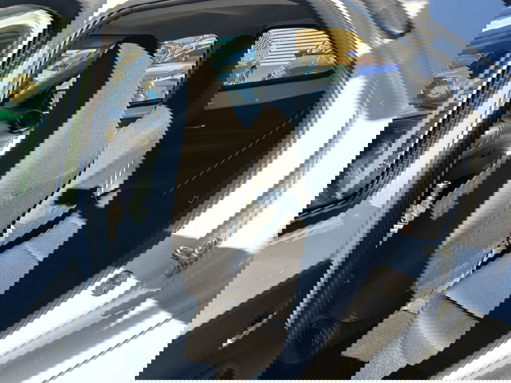 Toyota Aygo X usata a Milano (12)