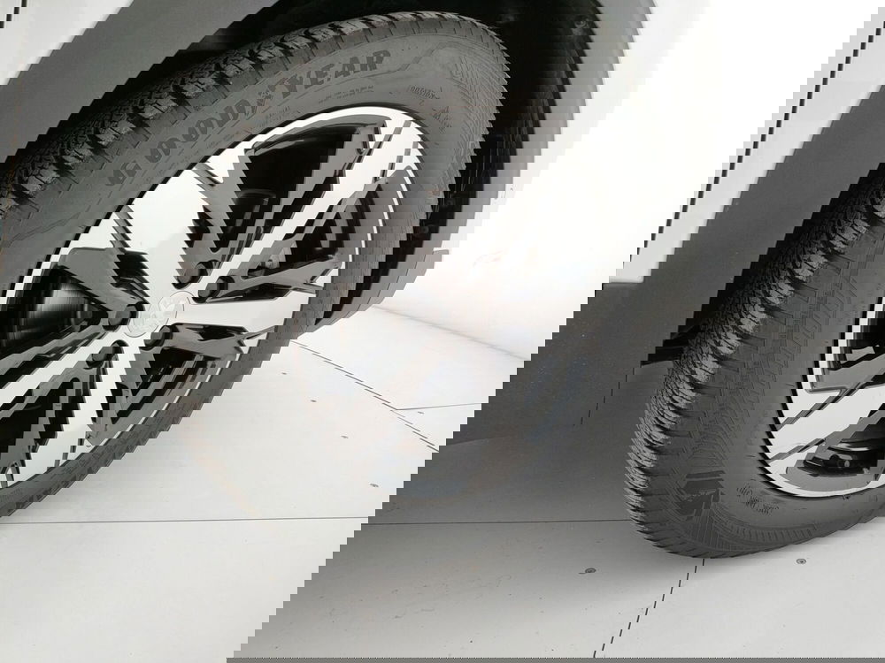 Peugeot 3008 usata a Caserta (17)