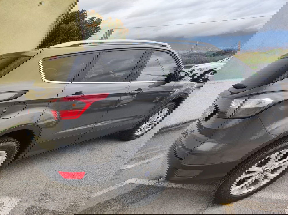 Ford Kuga usata a Salerno (11)