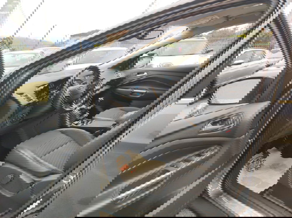 Ford Kuga usata a Salerno (18)