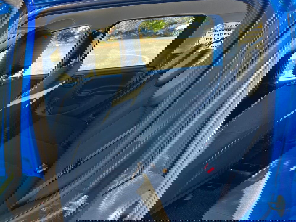 Fiat Panda nuova a Milano (14)