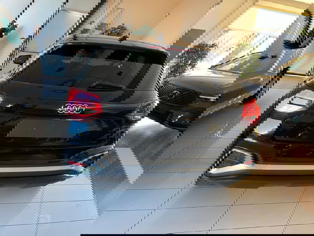 Audi Q2 usata a Milano (7)