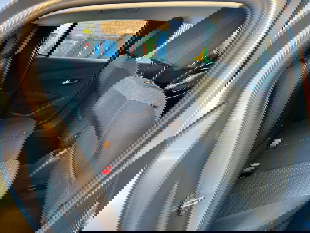 Peugeot 208 usata a Milano (13)