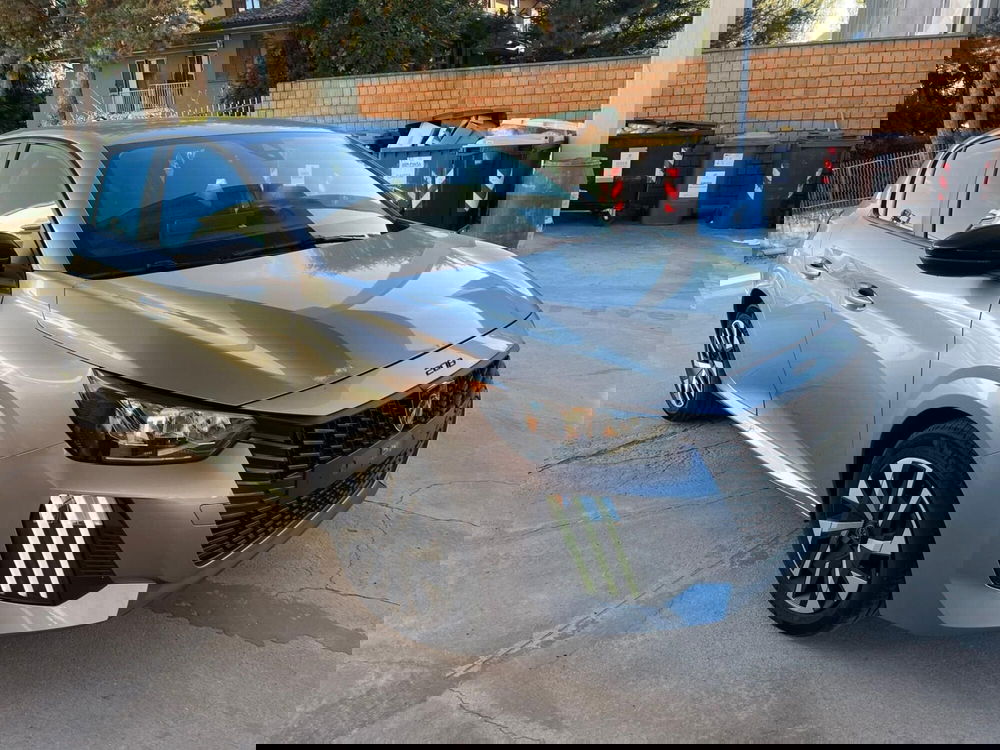 Peugeot 208 usata a Milano (3)