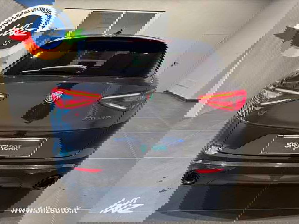 Alfa Romeo Stelvio usata a Udine (4)