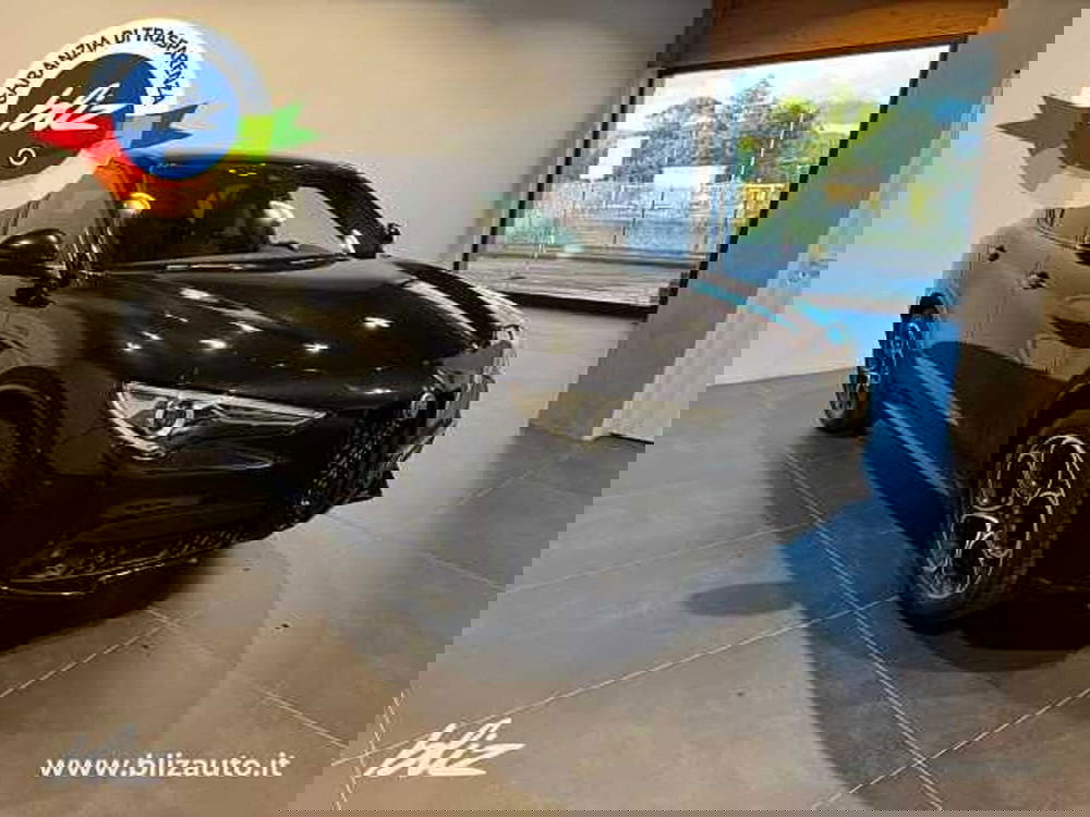 Alfa Romeo Stelvio usata a Udine (7)