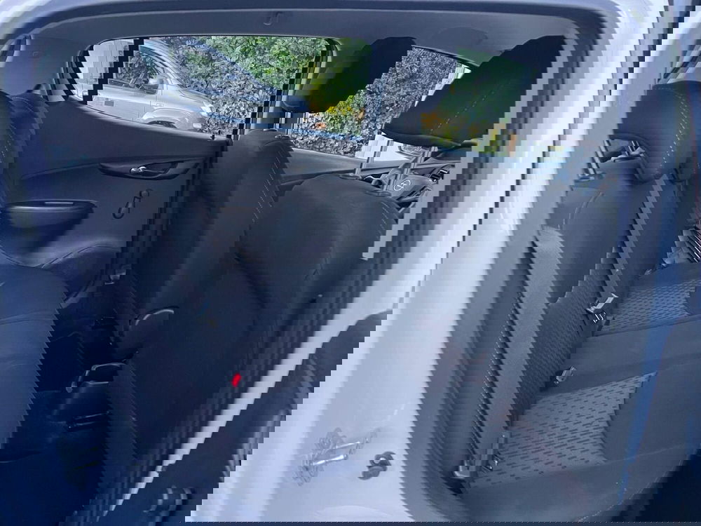 Opel Karl usata a Milano (13)
