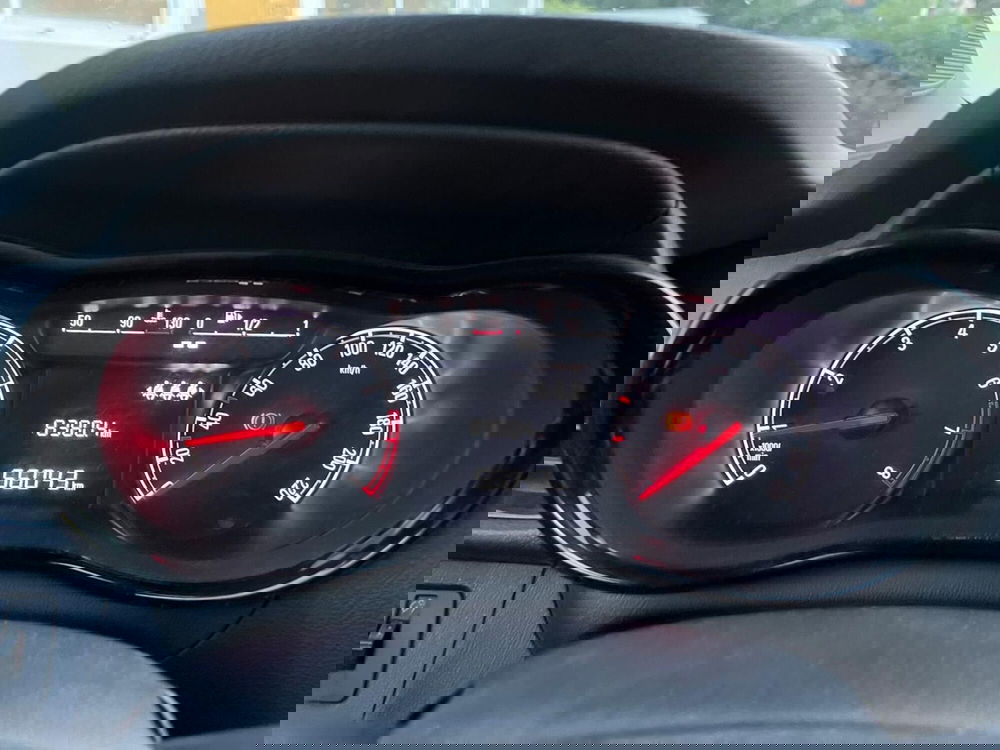 Opel Karl usata a Milano (18)