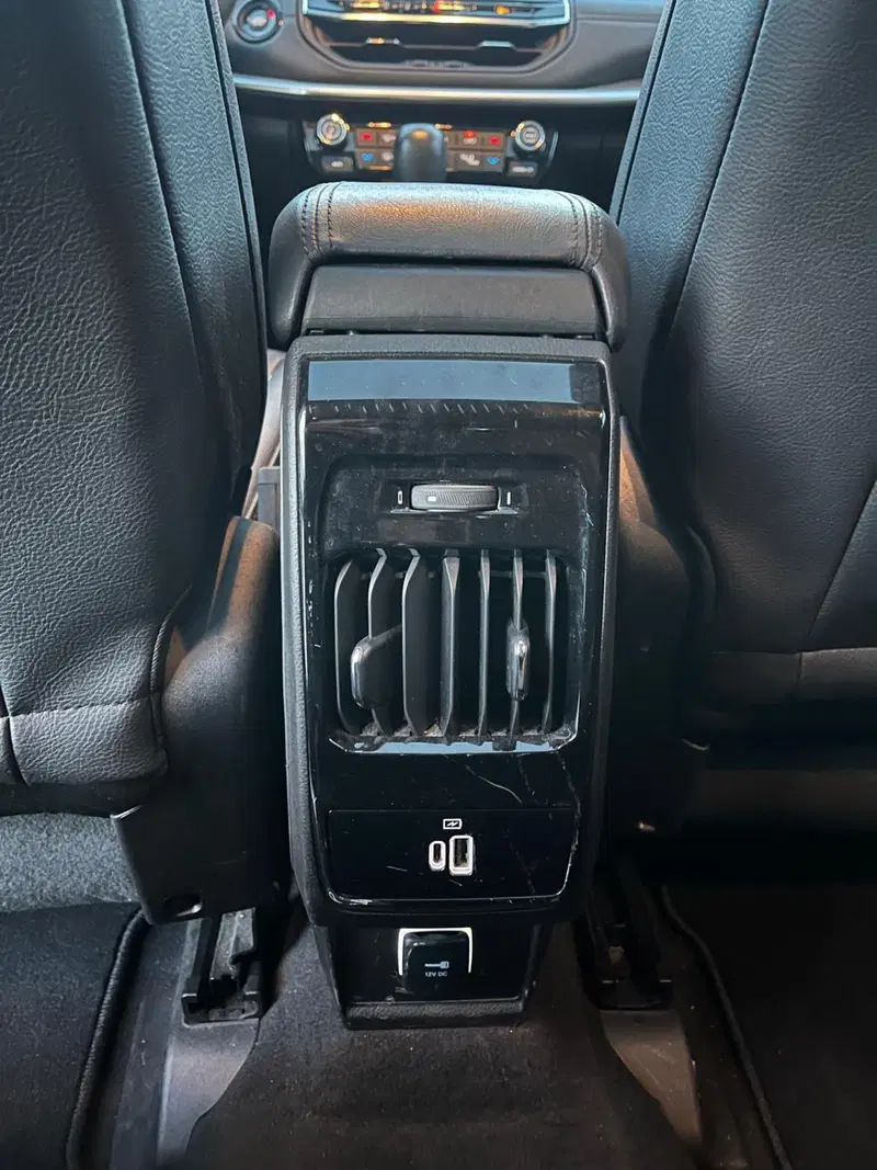 Jeep Compass usata a Milano (20)
