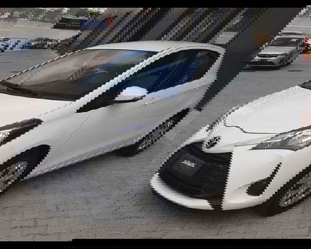 Toyota Yaris usata a Napoli