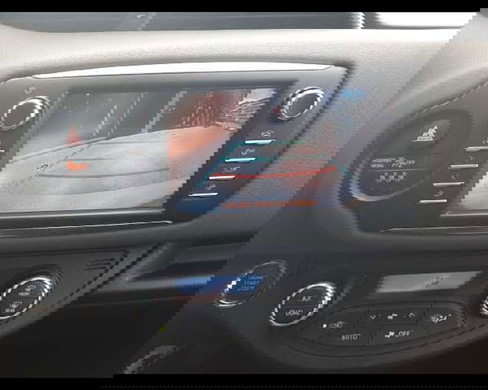 Toyota Yaris usata a Napoli (14)