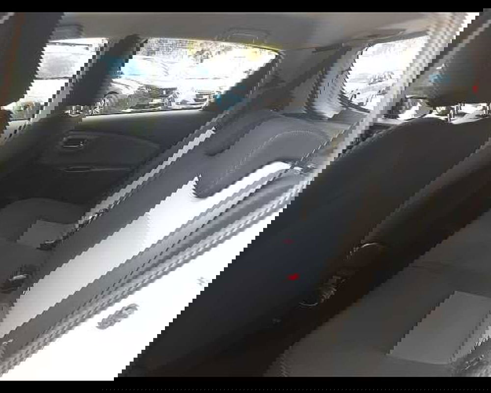 Toyota Yaris usata a Napoli (18)