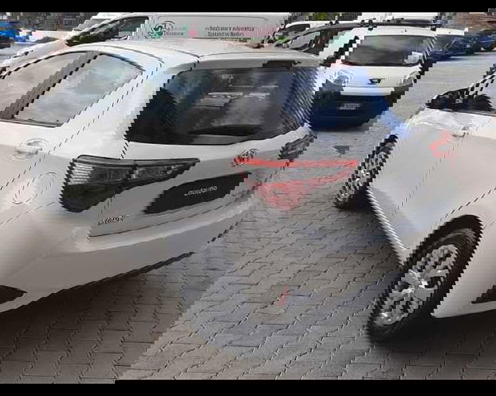 Toyota Yaris usata a Napoli (8)