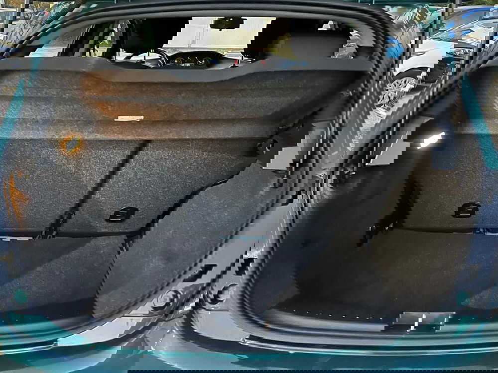 Lancia Ypsilon usata a Milano (10)