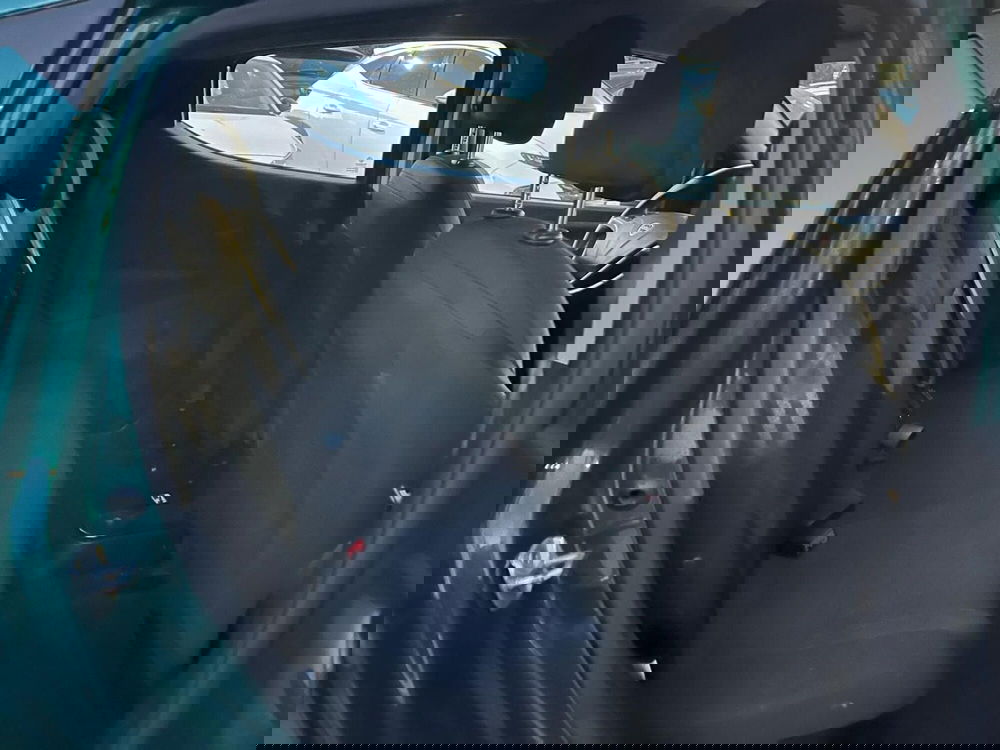 Lancia Ypsilon usata a Milano (13)