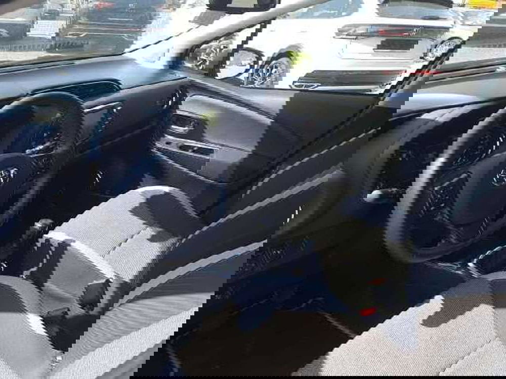 Toyota Yaris usata a Napoli (15)