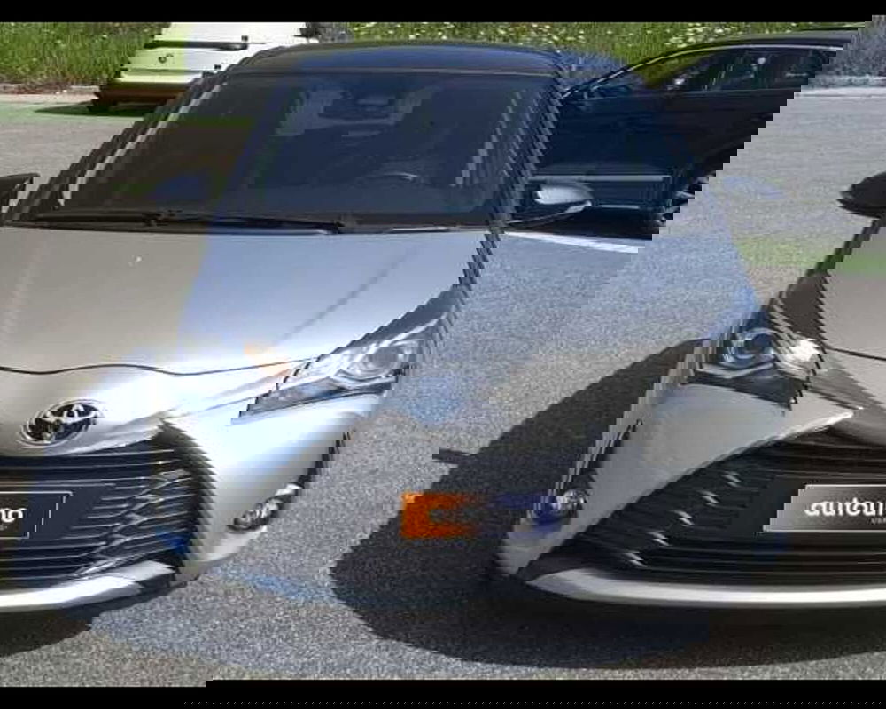 Toyota Yaris usata a Napoli (2)