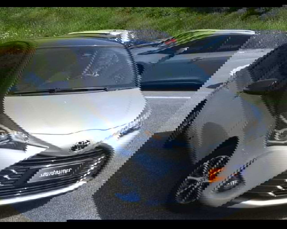 Toyota Yaris usata a Napoli (3)