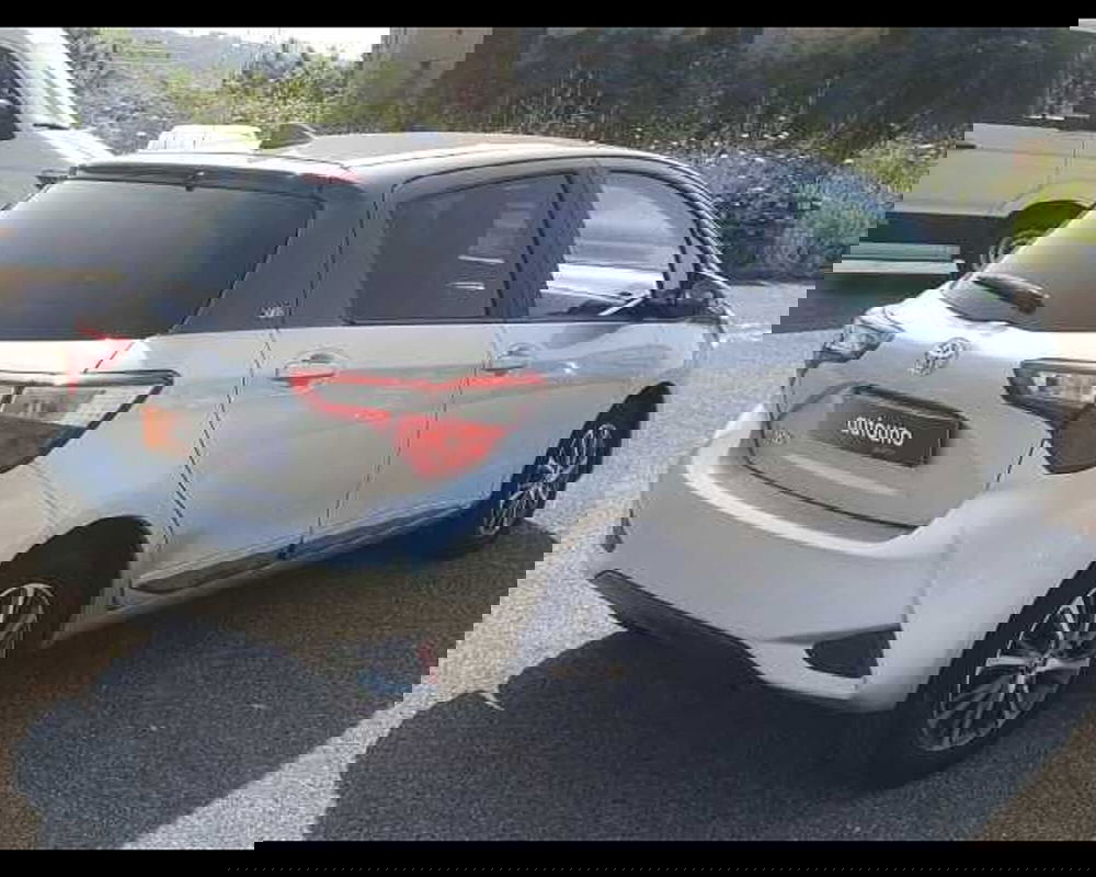 Toyota Yaris usata a Napoli (5)