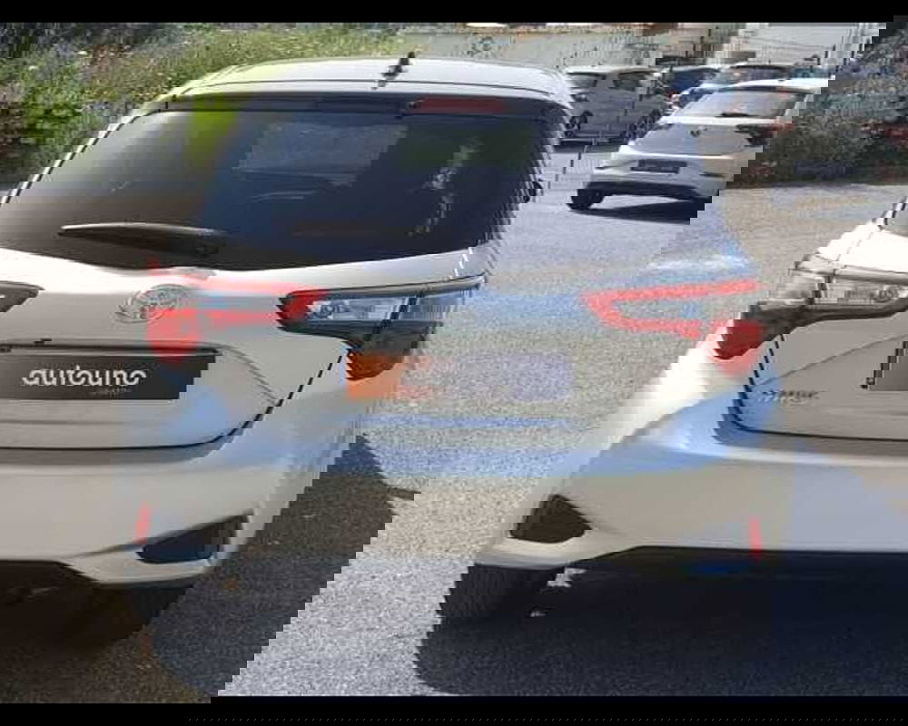 Toyota Yaris usata a Napoli (6)
