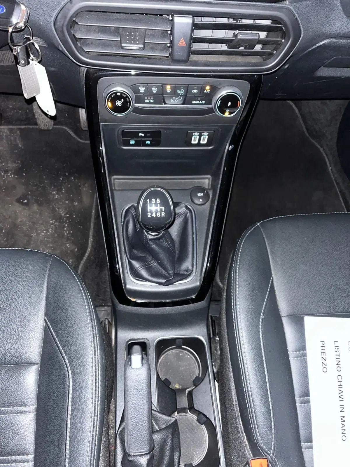 Ford EcoSport usata a Milano (17)