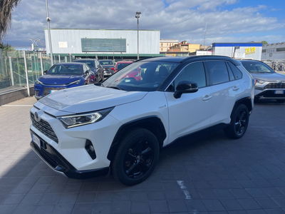 Toyota Rav4 HV (218CV) E-CVT 2WD Style del 2020 usata a Misterbianco