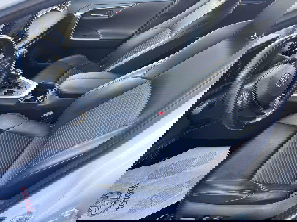 Toyota Rav4 usata a Catania (9)