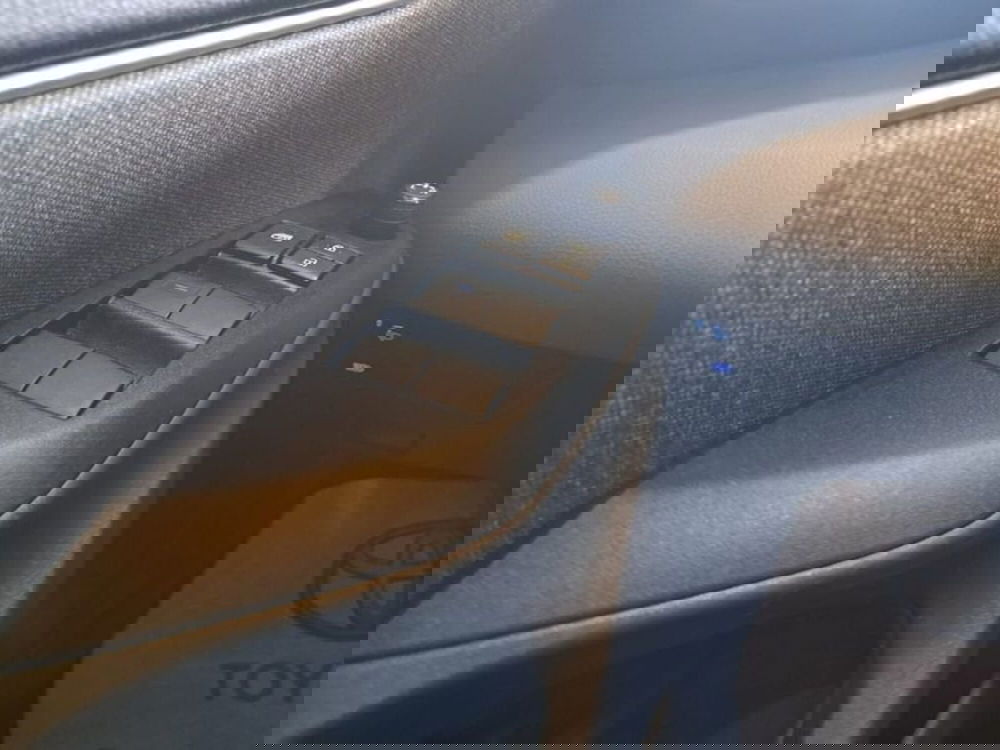 Toyota Yaris Cross usata a Cagliari (19)