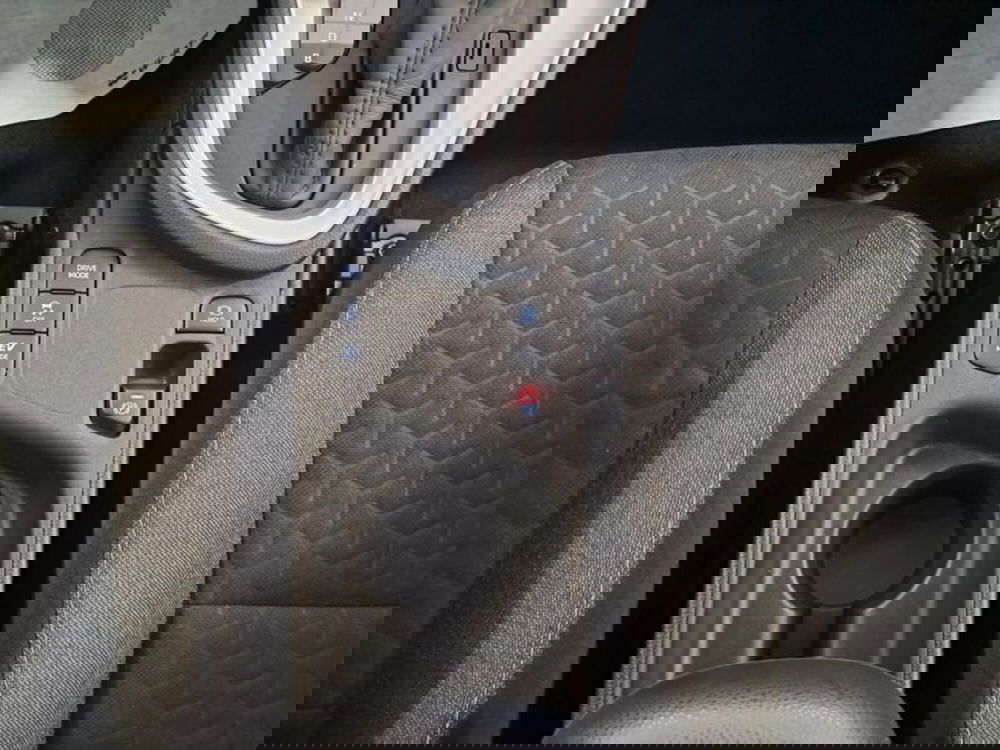 Toyota Yaris Cross usata a Cagliari (20)