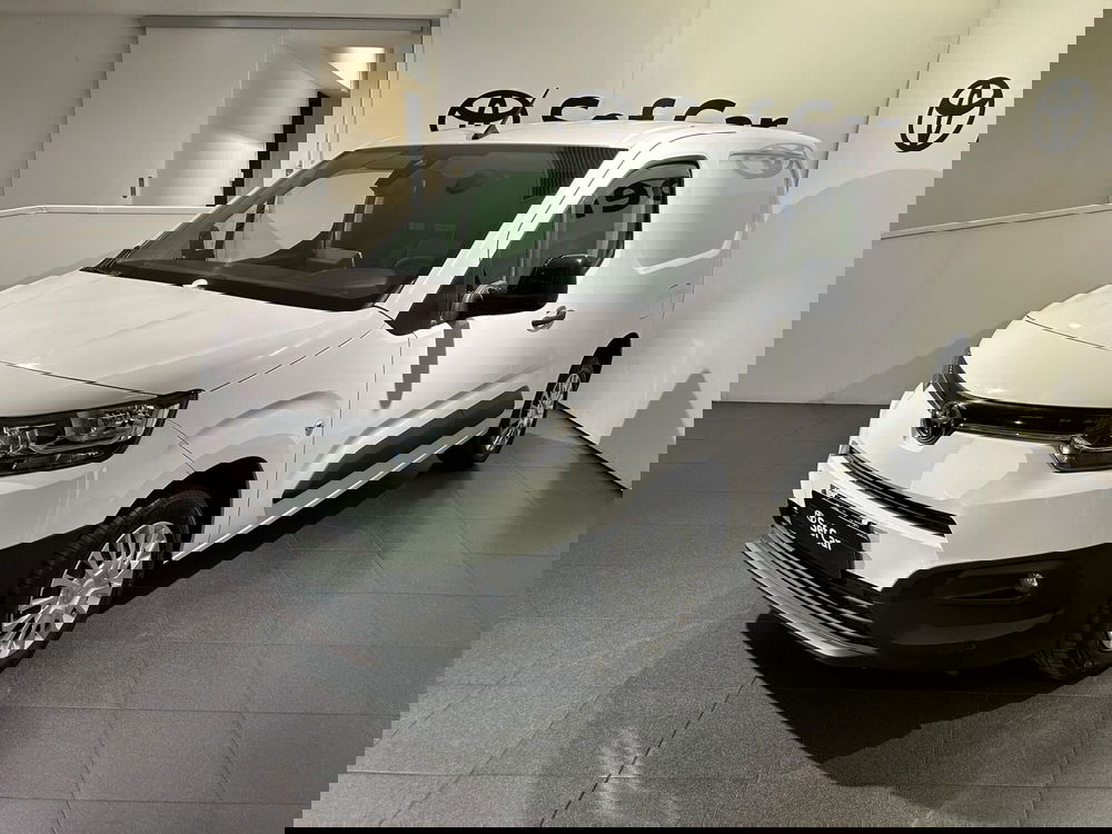 Toyota Proace City nuova a Milano