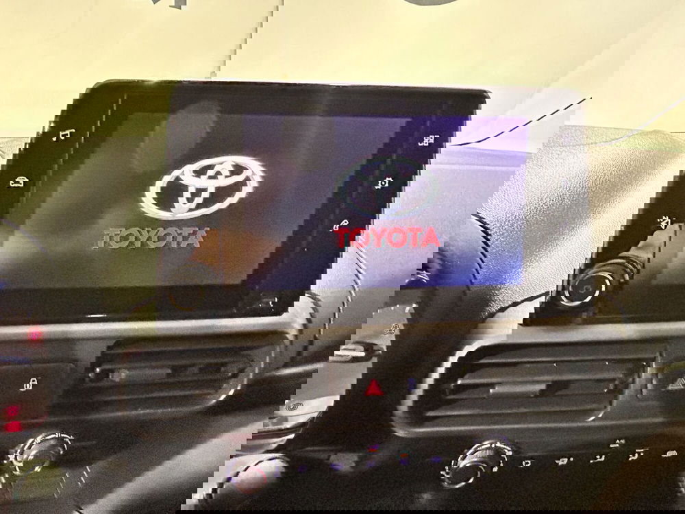 Toyota Proace City nuova a Milano (11)