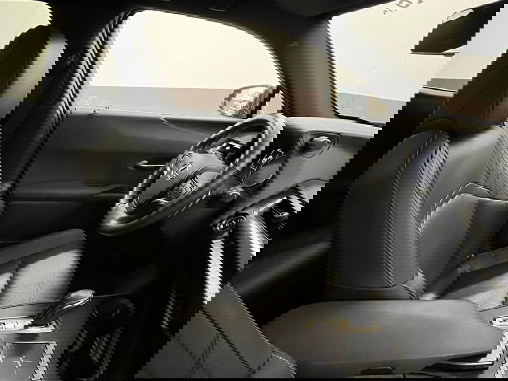 Lexus UX usata a Cremona (10)