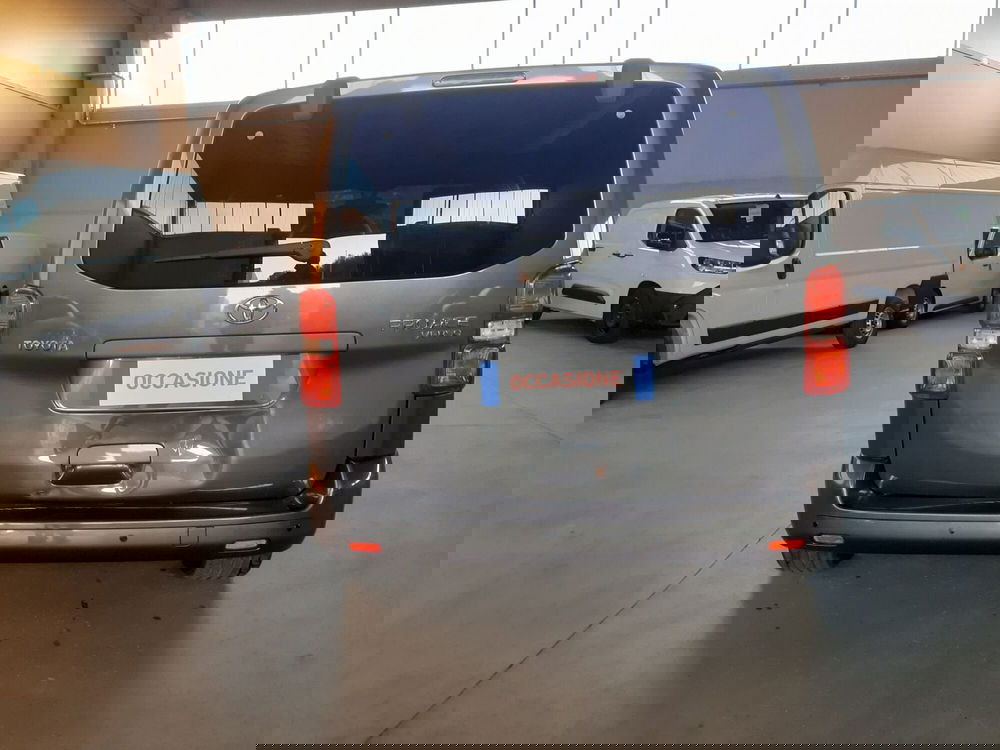 Toyota Proace Verso usata a Cremona (6)