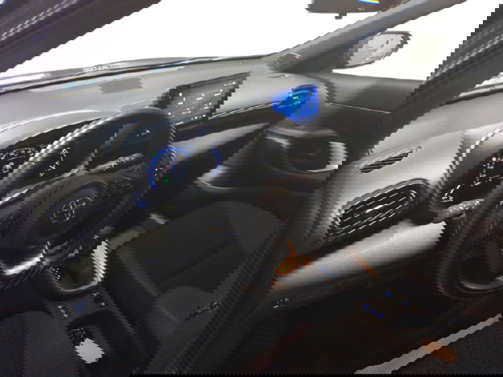 Toyota Yaris Cross usata a Milano (14)