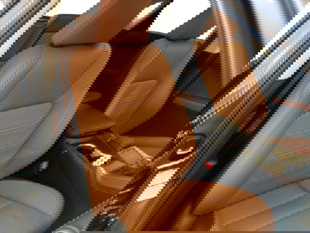 Lexus NX usata a Milano (7)