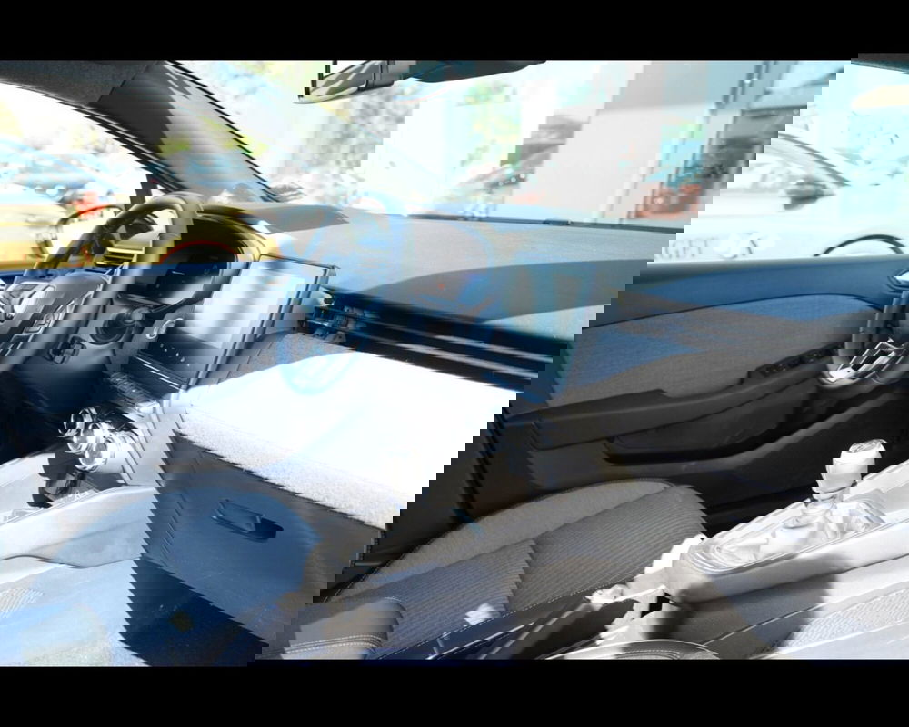 Renault Clio usata a Venezia (13)