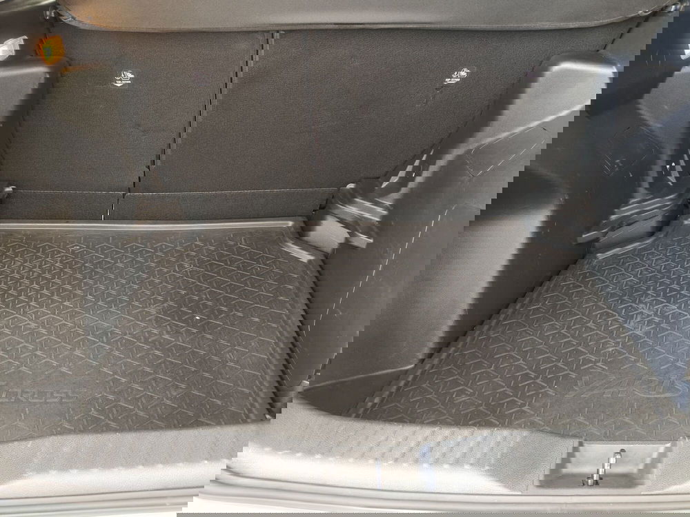 Toyota Yaris Cross usata a Roma (13)