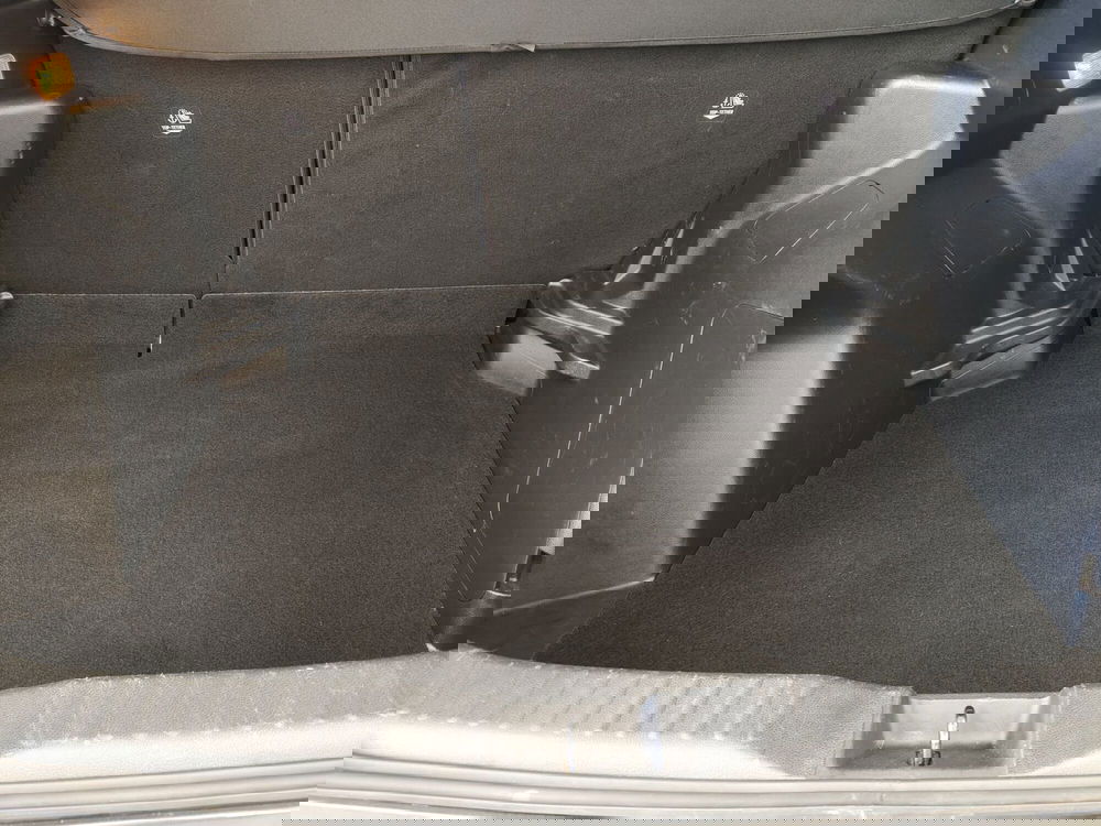 Toyota Yaris Cross usata a Roma (13)