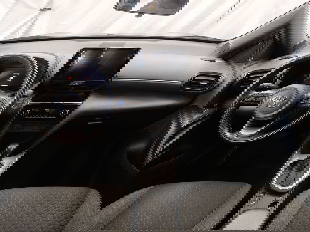 Toyota Yaris Cross usata a Roma (9)