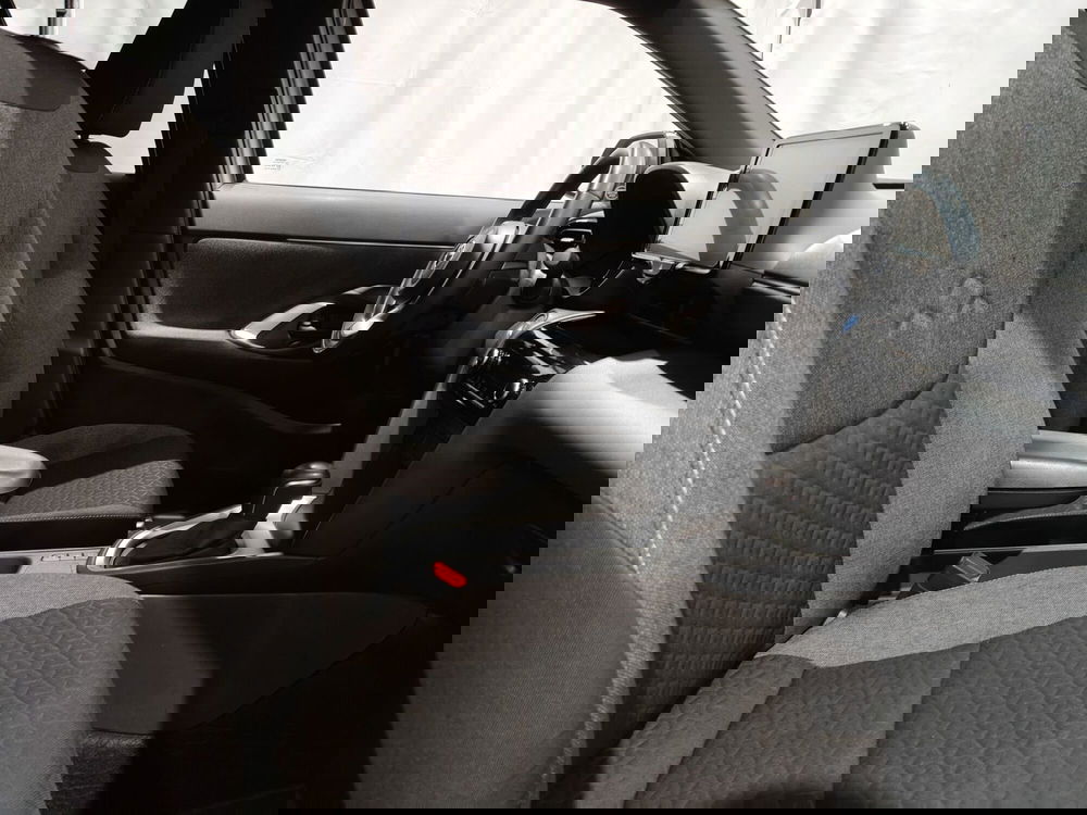 Toyota Yaris Cross usata a Roma (6)