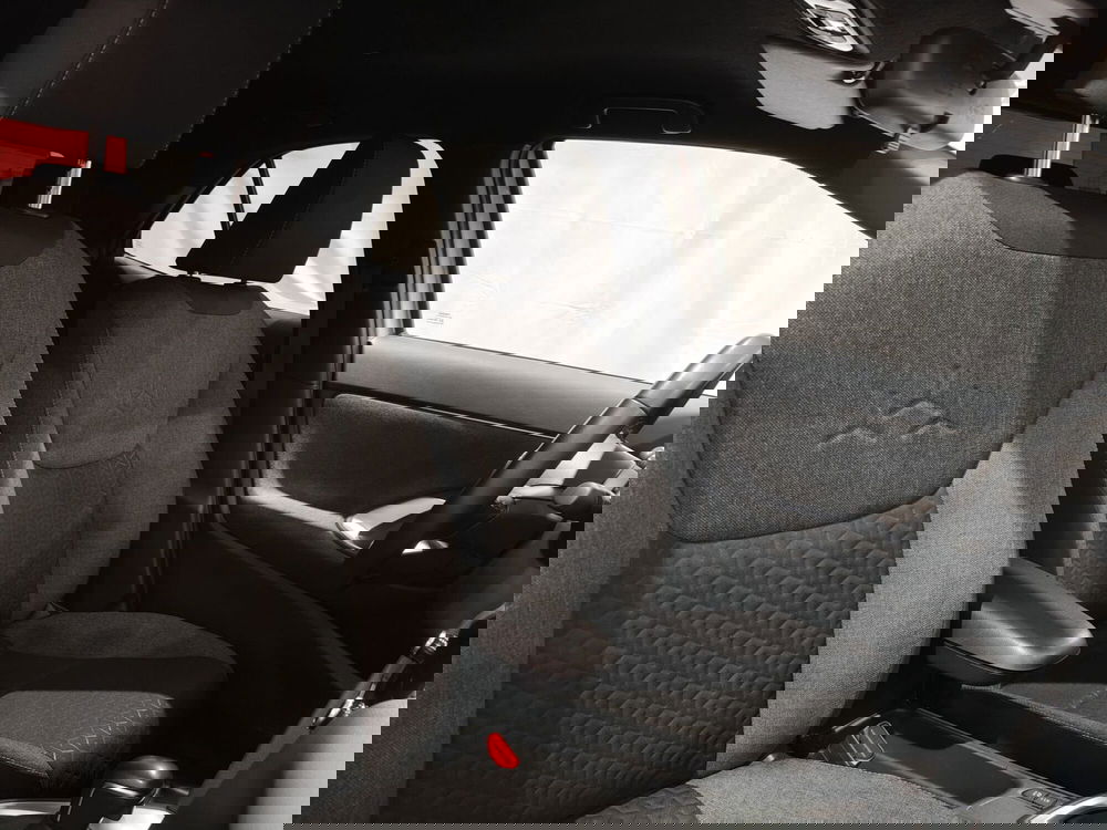 Toyota Yaris Cross usata a Roma (7)