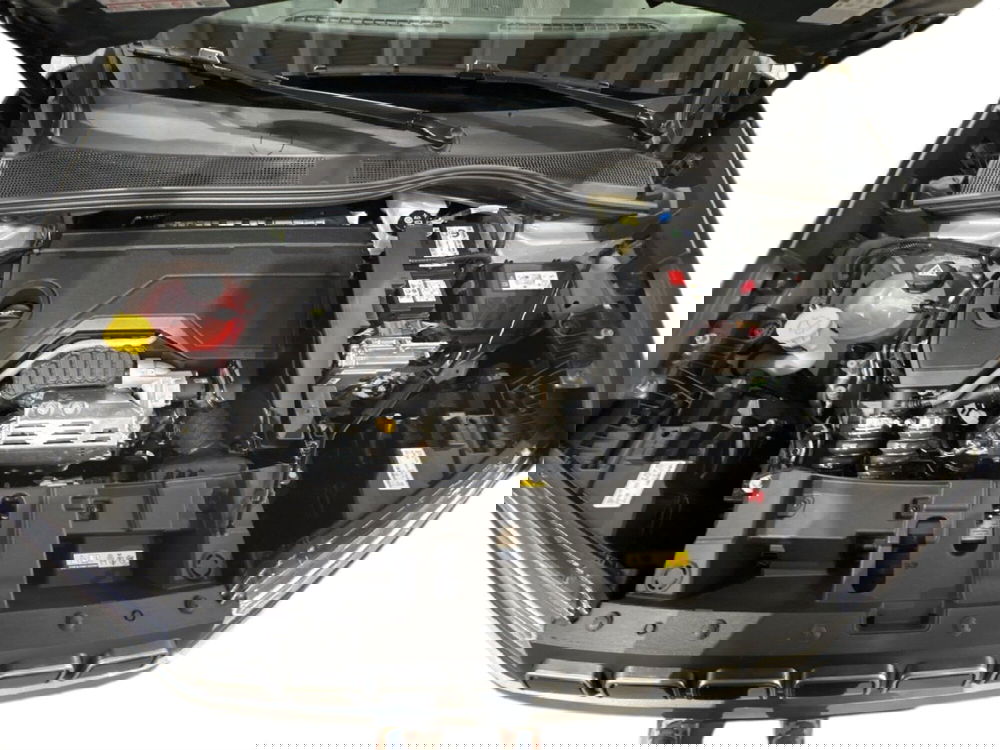 Jeep Avenger nuova a Agrigento (13)