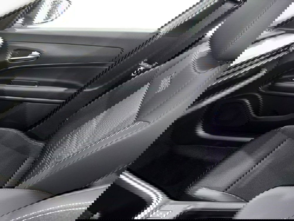 Jeep Avenger nuova a Agrigento (17)