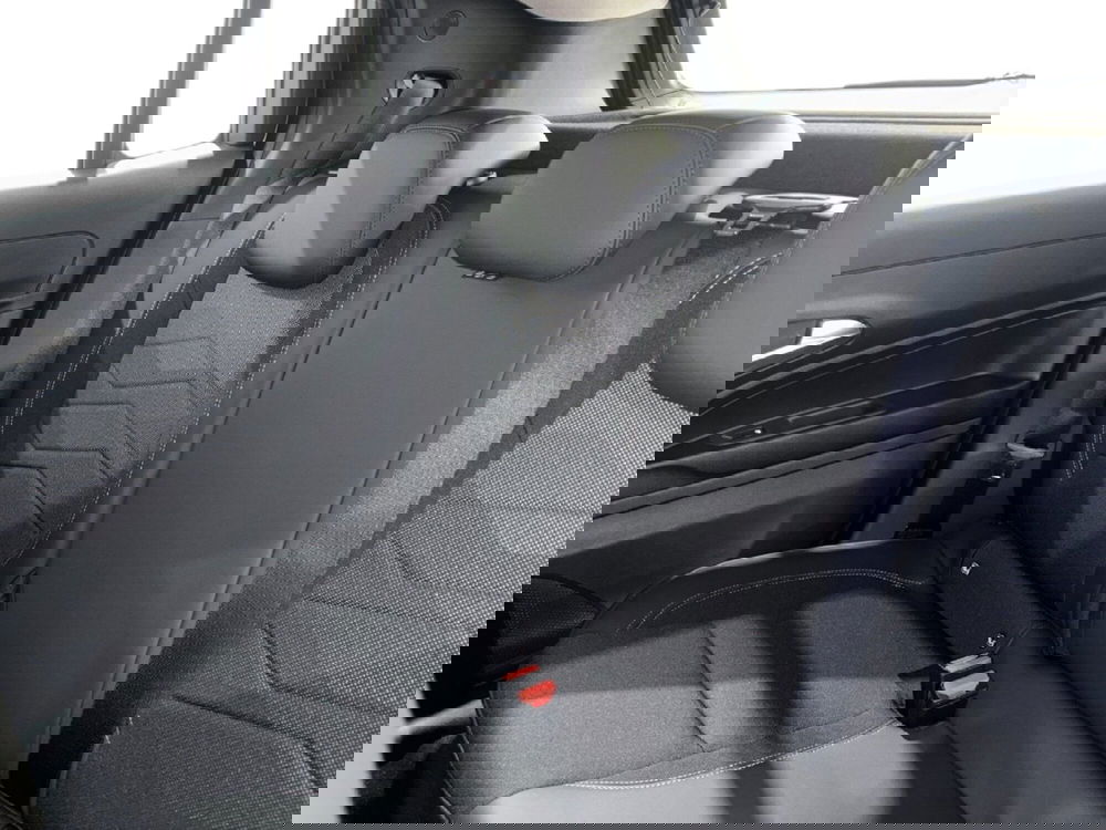 Jeep Avenger nuova a Agrigento (19)