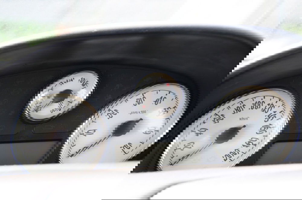 Lancia Ypsilon usata a Pordenone (5)